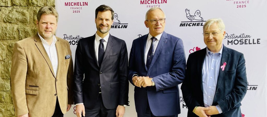 Cédric Gouth, Gwendal Poulennec, Patrick Weiten et François Grosdidier lors de l'annonce de l'organisation de la cérémonie du Guide Michelin à Metz.