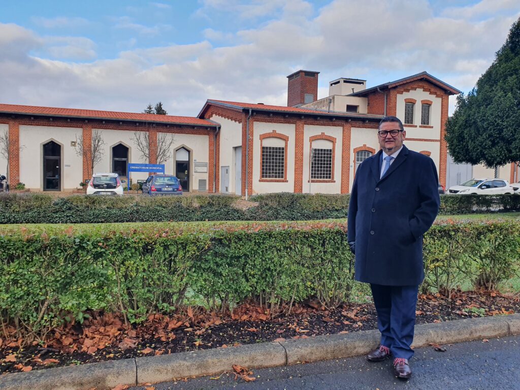 Imaginé dans une ancienne gare à Thionville, le funérarium est désormais saturé.