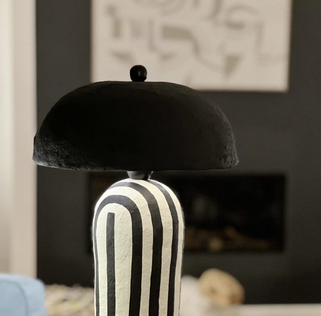 « Elle nous évoque à la fois un souvenir de voyage et une touche de mystère. »