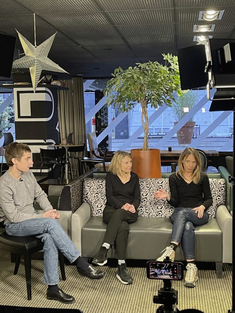 Les réalisatrices Muriel et Delphine Coulin sont venues à Metz présenter Jouer avec le feu, avec l'acteur Stefan Crepon